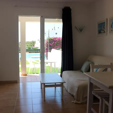 Saura Apartment *